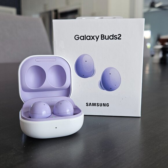 Samsung Galaxy Buds 2 *EUC* - Picture 2 of 14